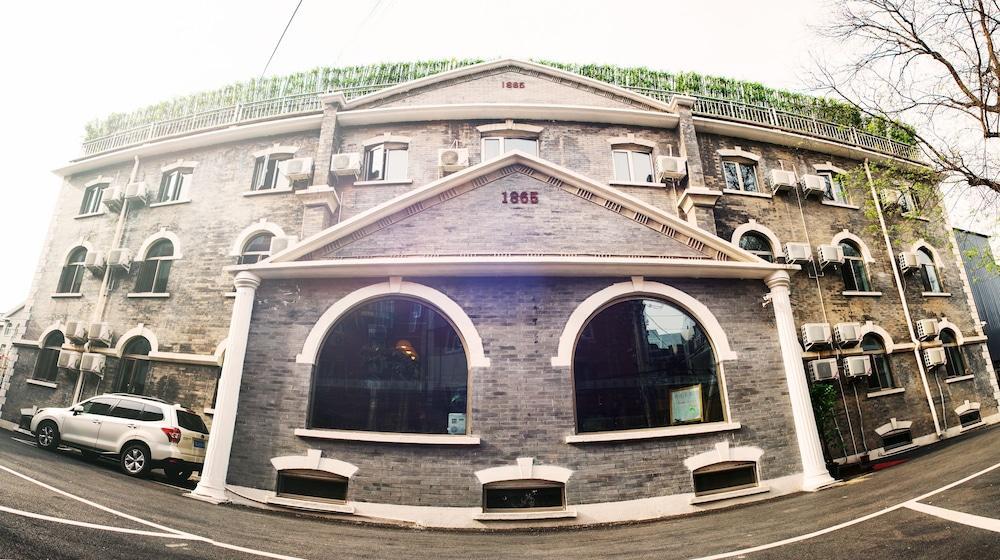 Nostalgia Hotel Beijing Guozijian Ghost Street - Near Beijing Lama Temple, Beihai Park, Jingshan Park, Drum Tower, Houhai Bar Street, Tian'Anmen Square, Located In Beijing Traditional Hutongs, 5 Minutes Away From Beixinqiao Metro Station Exterior foto
